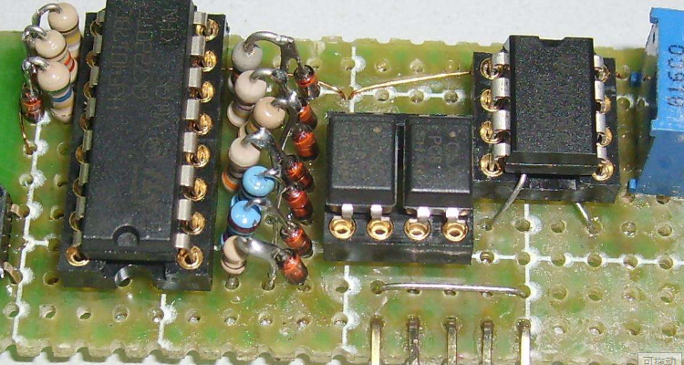 cd4017引脚图及功能