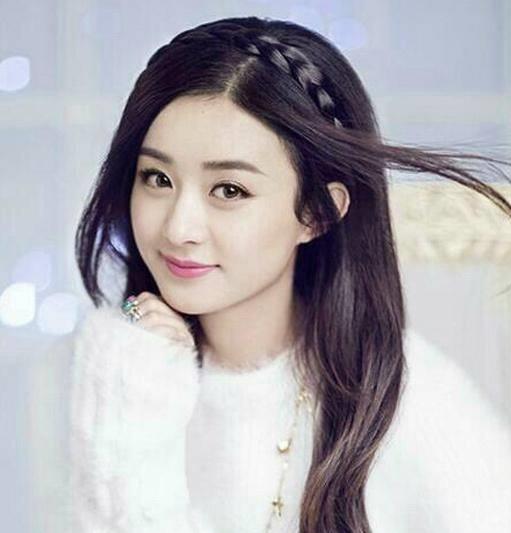 赵丽颖下地干活手法娴熟,活脱脱的农村妹子,如今状态越来越好