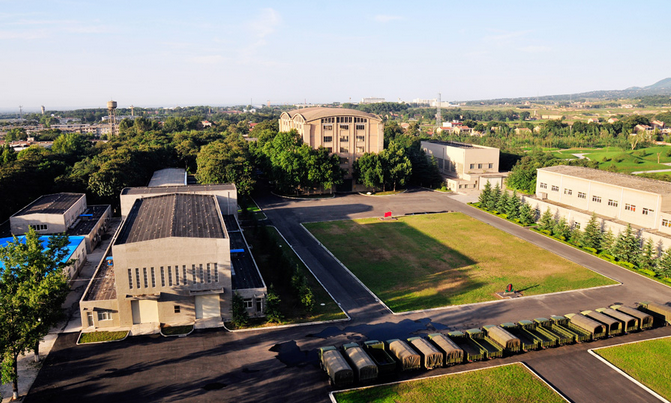 火箭军工程大学招生条件?