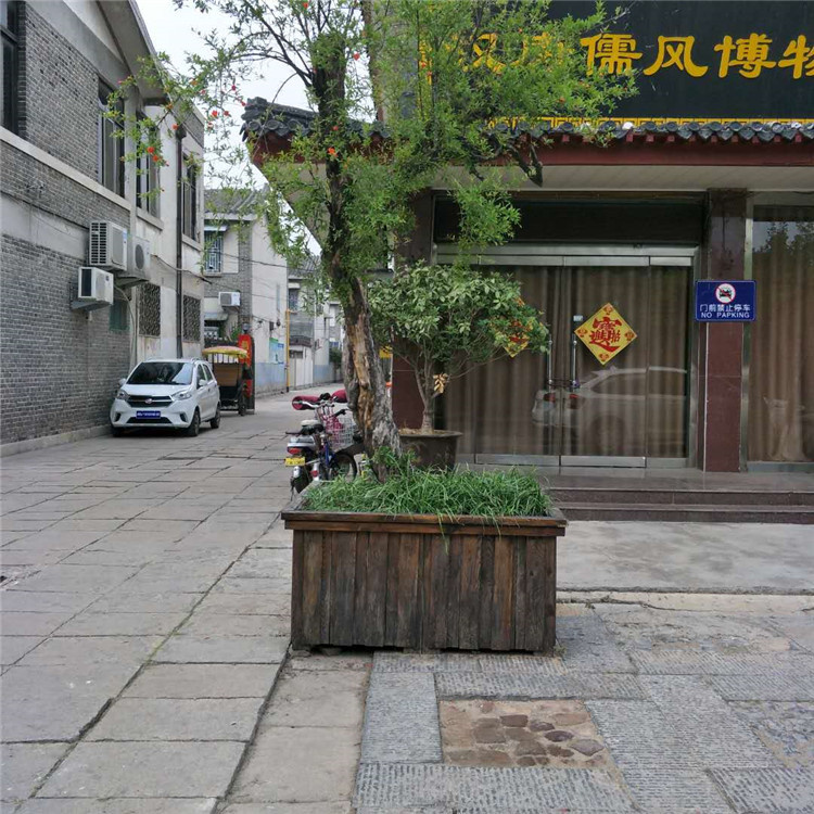 水泥仿木花箱花池