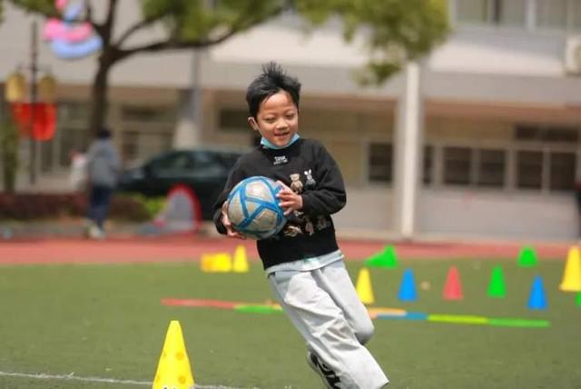 家门口的好学校丨上海市洛川学校:以多彩课程打造灵动课堂