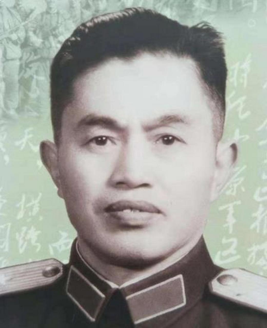 [撒花]1969年,兰州军区司令皮定钧在外视察,路过一村庄时,发现几个十