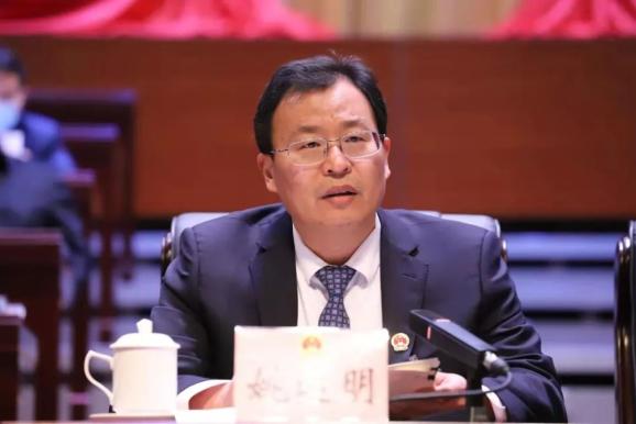 河东区二十届人大一次会议举行第三次全体会议