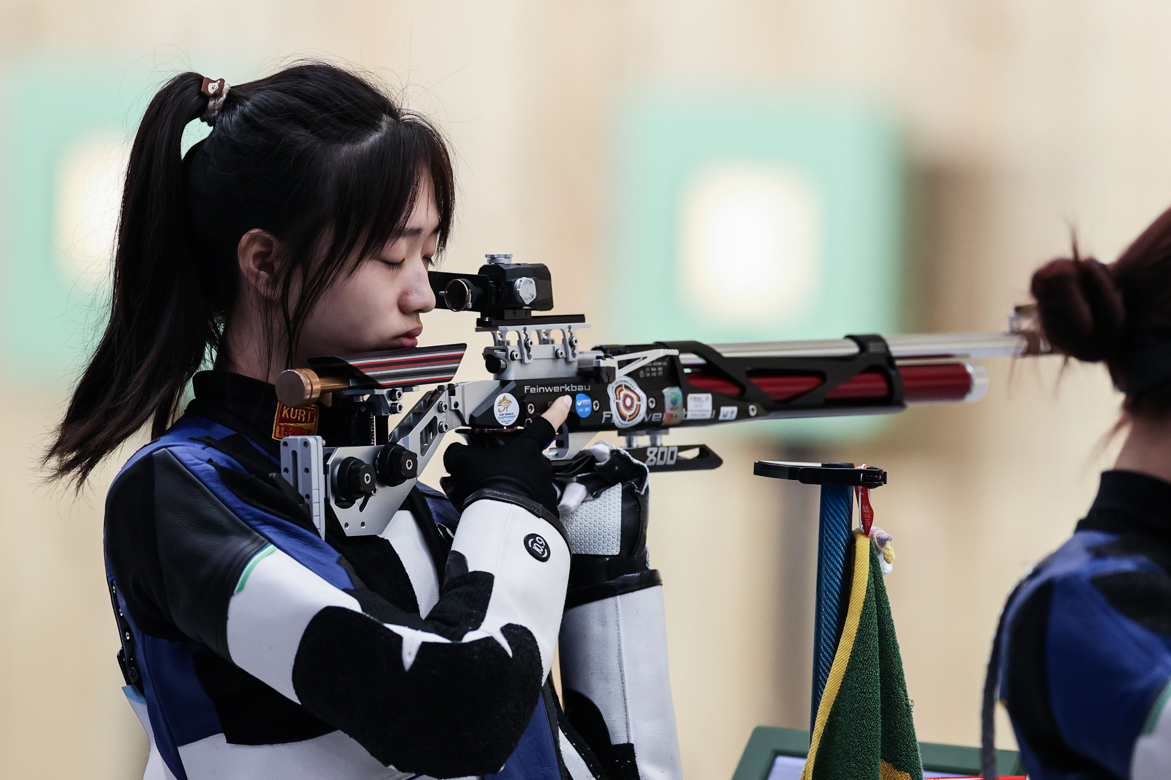 (杭州亚运会)射击——中国队夺得女子10米气步枪团体赛金牌