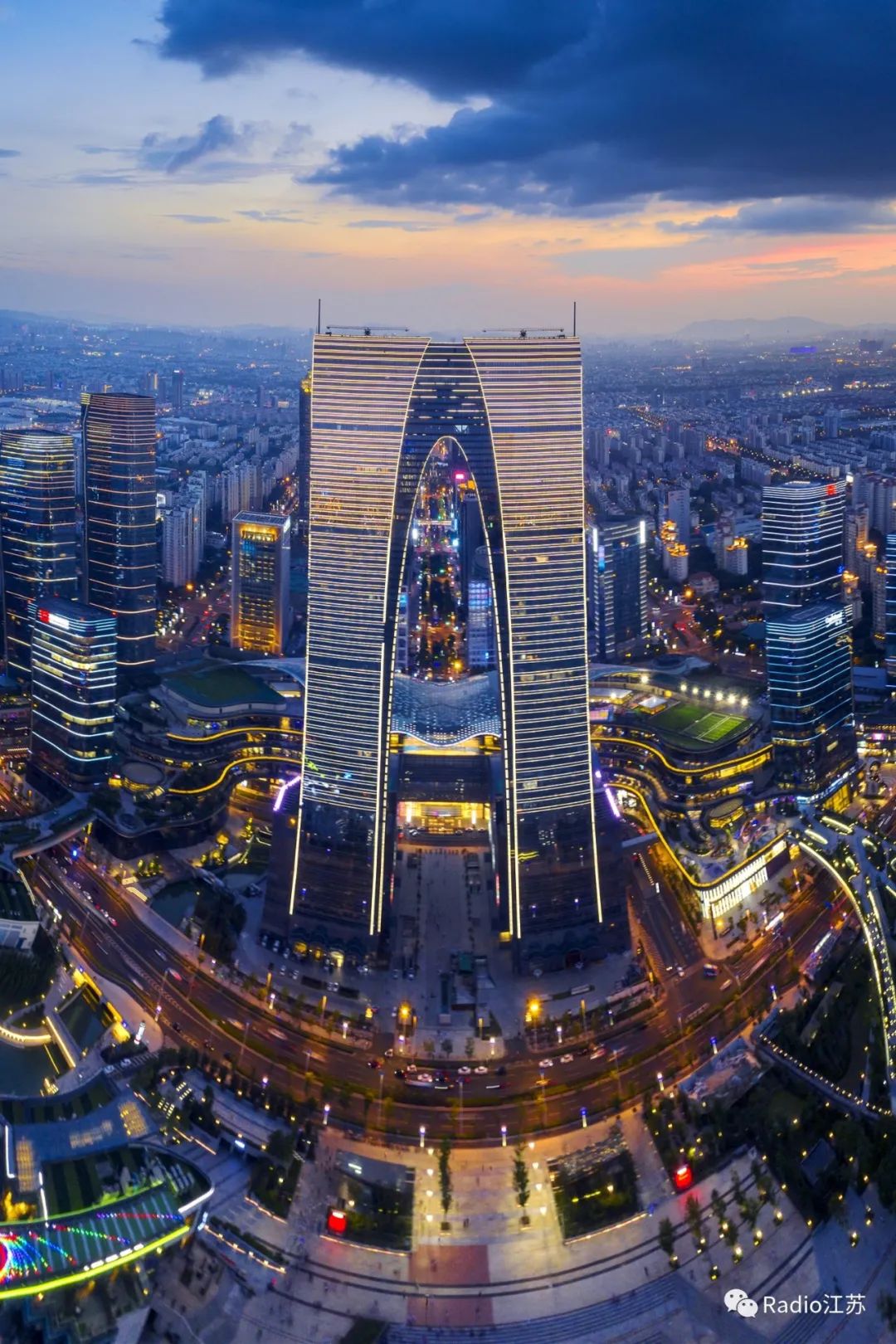 记录江苏小康奋斗历程 一起来看《江苏小康印迹》!