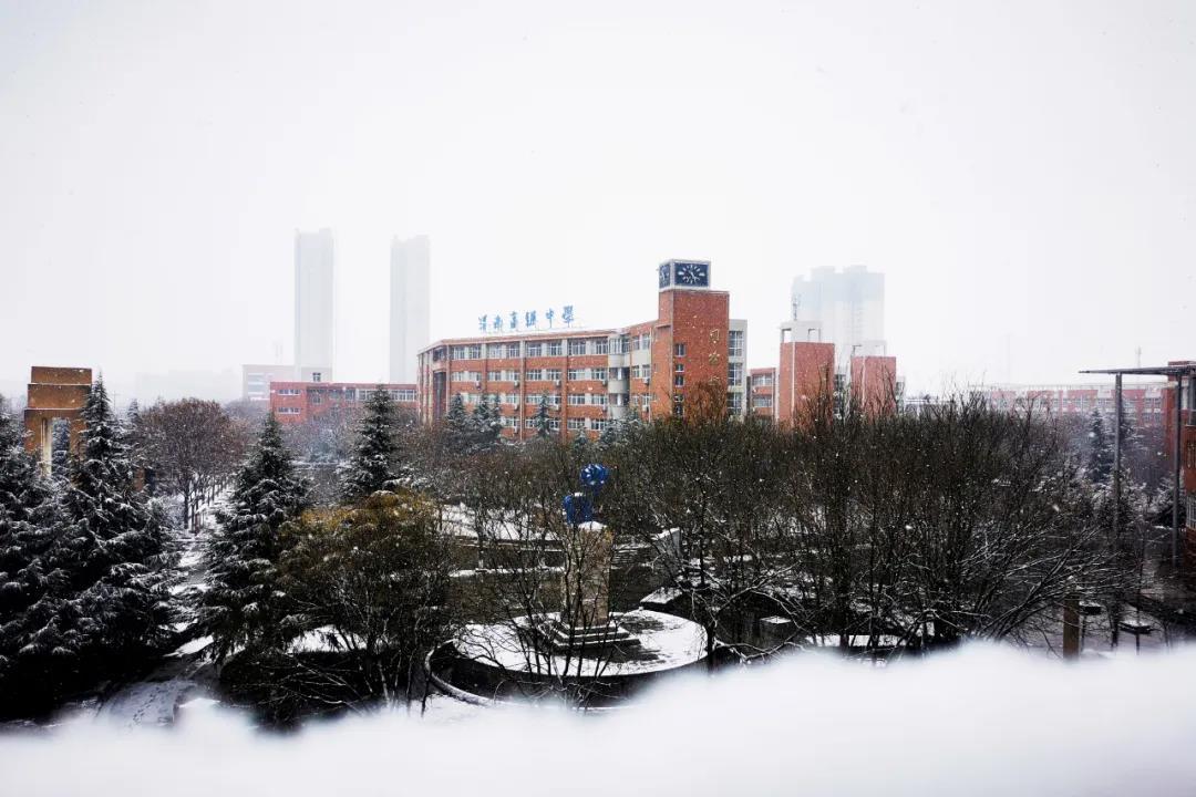 「视觉陕西」雪后校园
