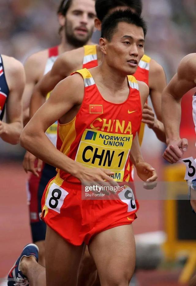 山东名将窦兆波以3分36秒49的成绩夺得冠军,并打破男子1500米全国纪录