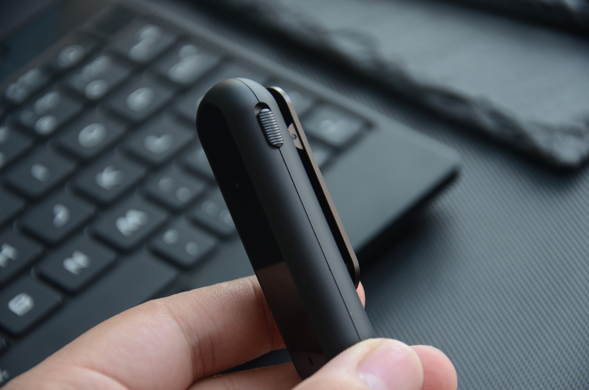 小米生态链"墨案智能录音笔"评测:文字工作者的办公新装备