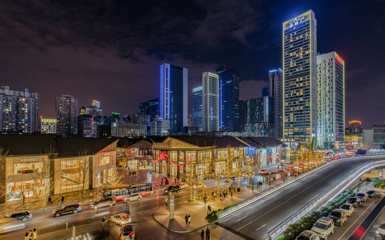 成都邀你过双节〡赏灯玩夜,这份最美夜景打卡攻略请收藏