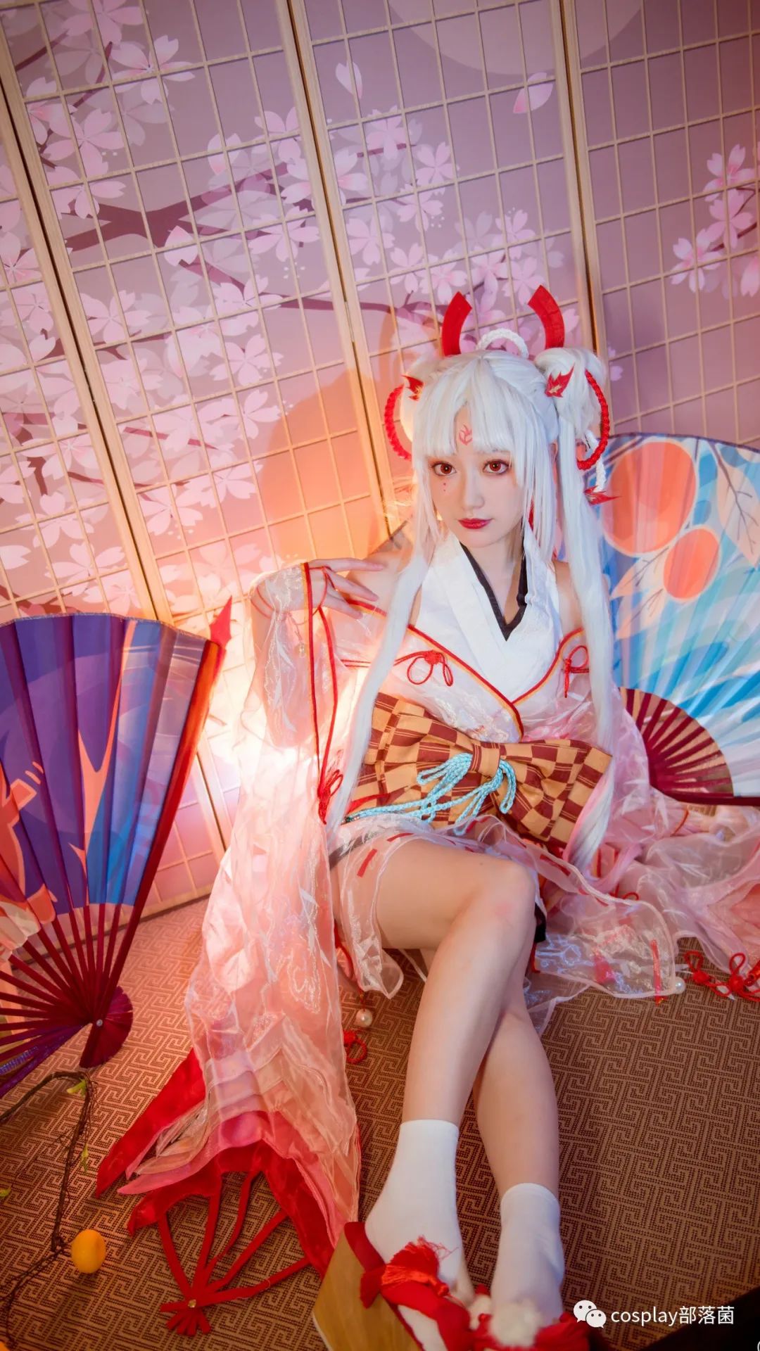 cos:阴阳师不知火粉色桃花背景cos正片@桃墨