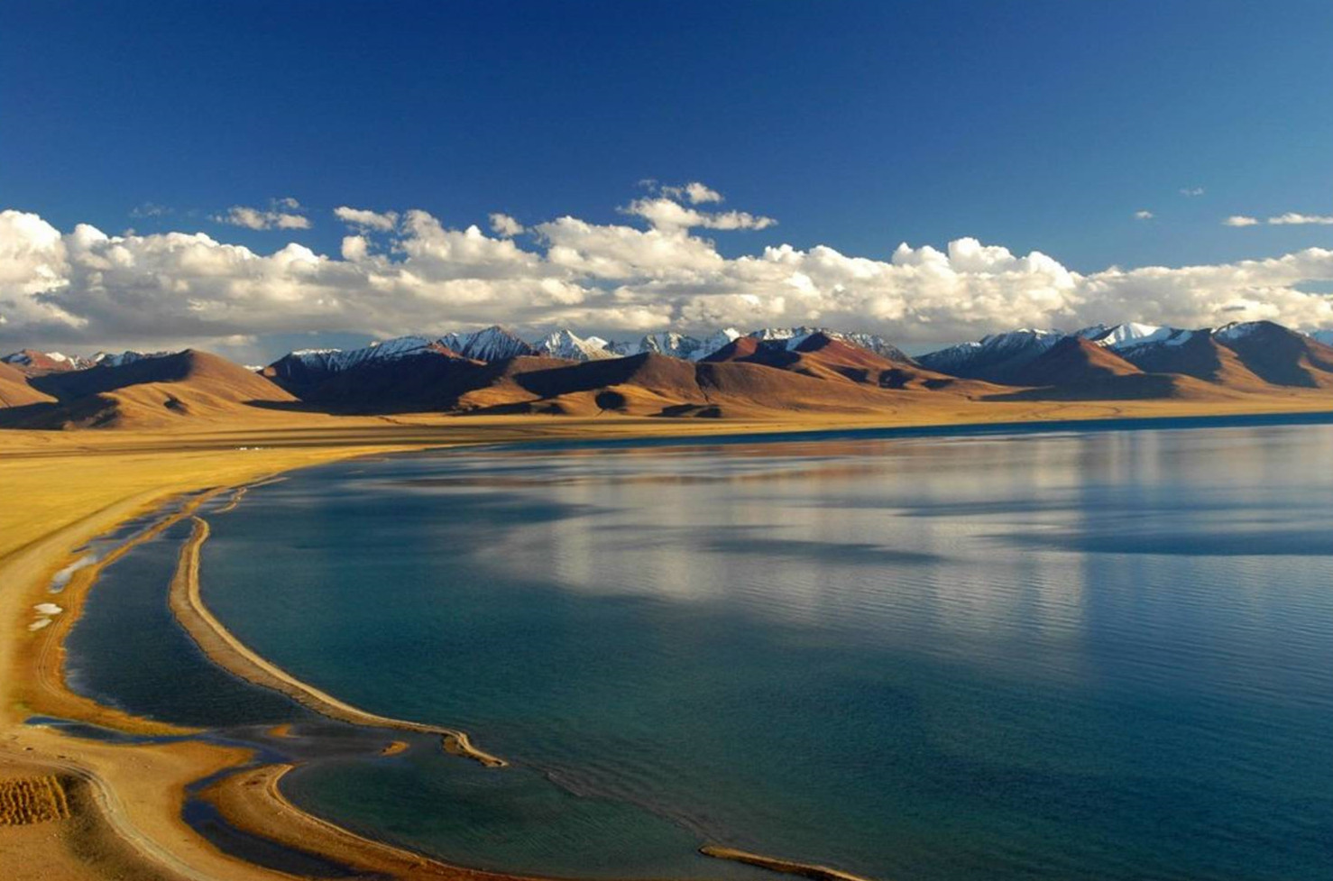 每年增加4个西湖水量,青海湖未来有可能冲出峡谷,流入黄河吗?