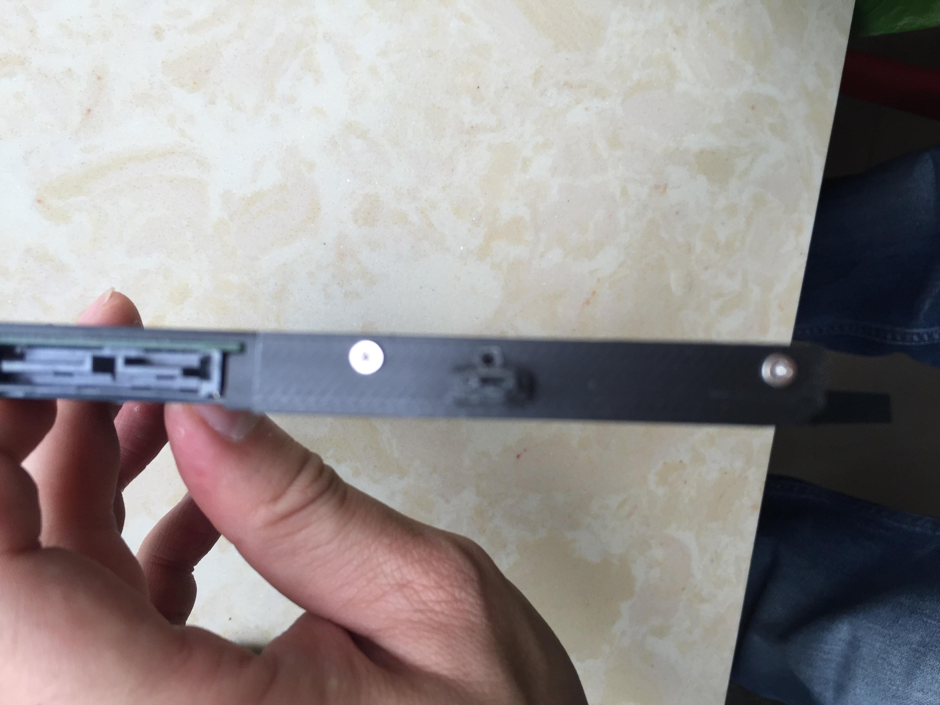 联想小新300有光驱吗?评测对比对比文章中的