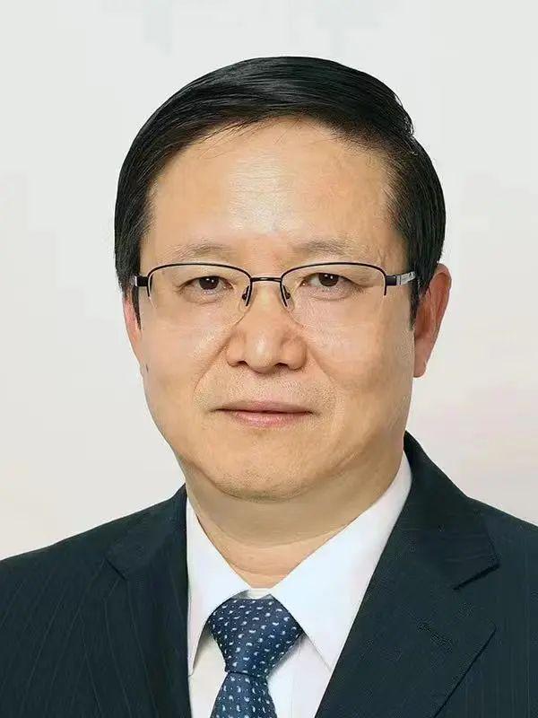 顾雪飞当选山东省检察院检察长