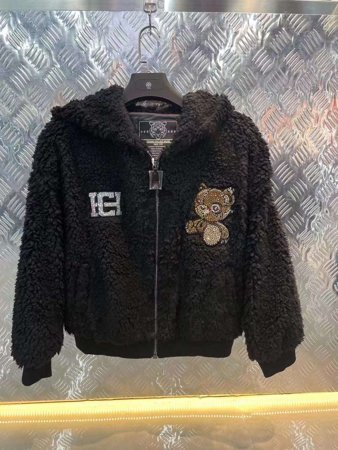 tch服装 持续开业 上新中