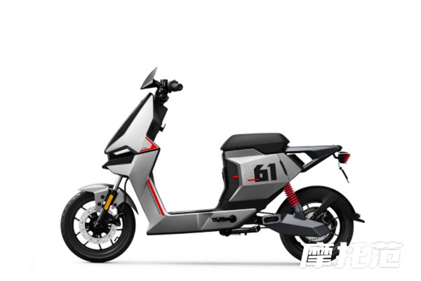 强劲动力与环保出行的完美结合:小牛f400t