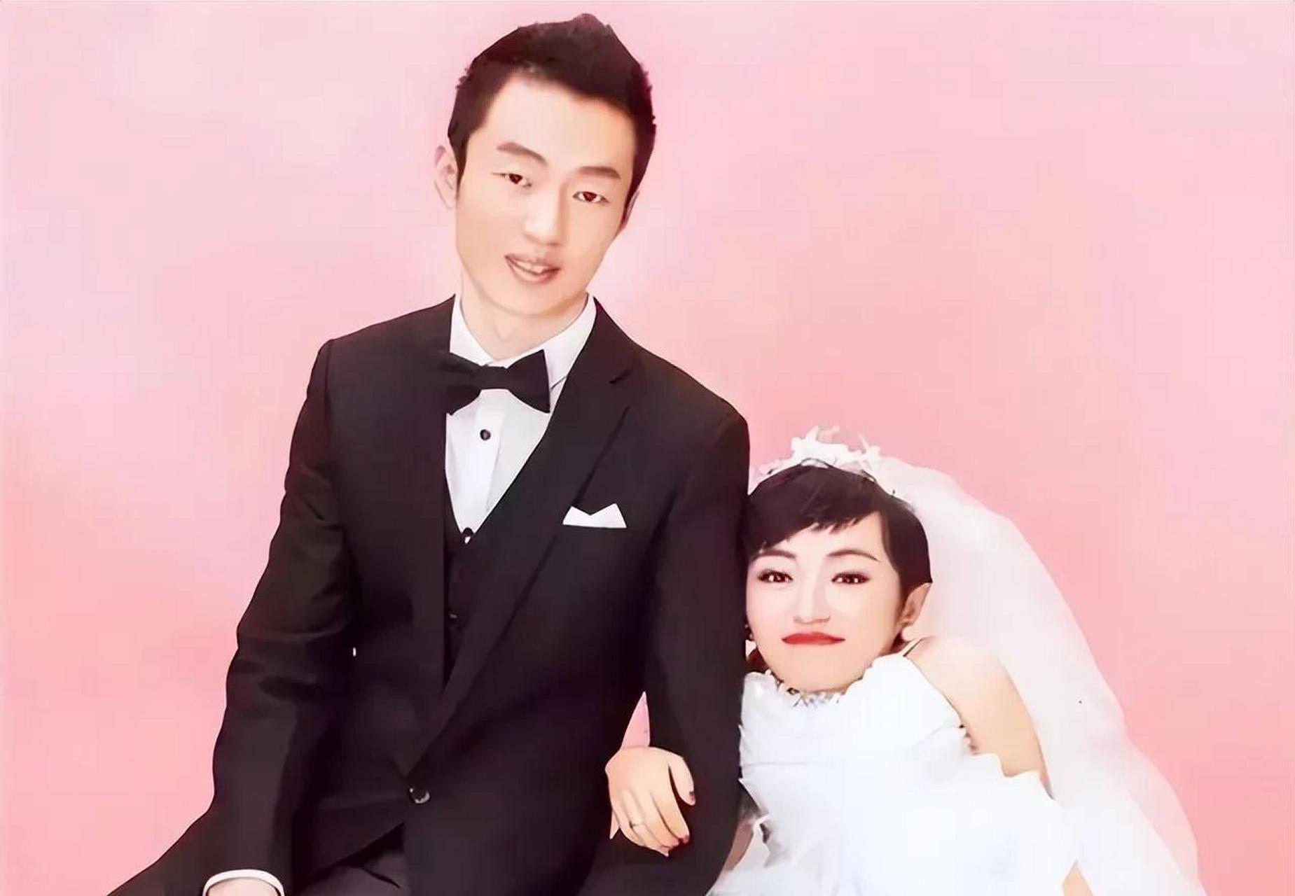 图一李喜梅前夫.