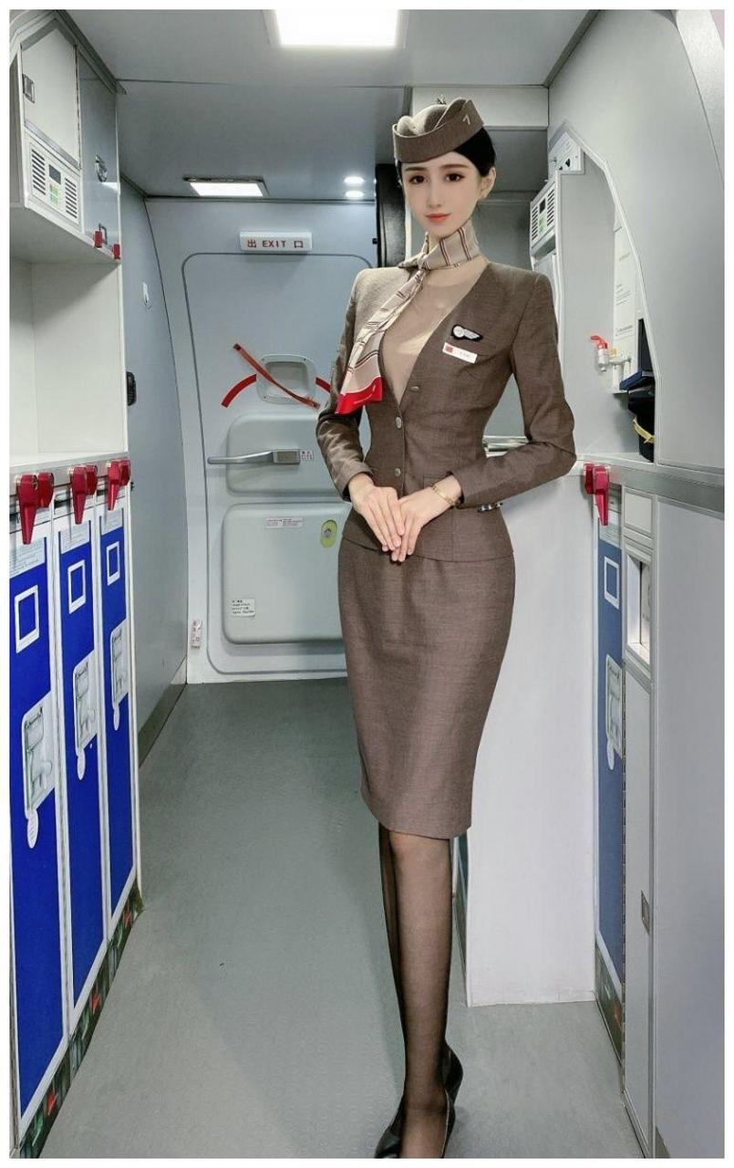 上海 亚太韩航空空乘 欧阳娜娜172cm