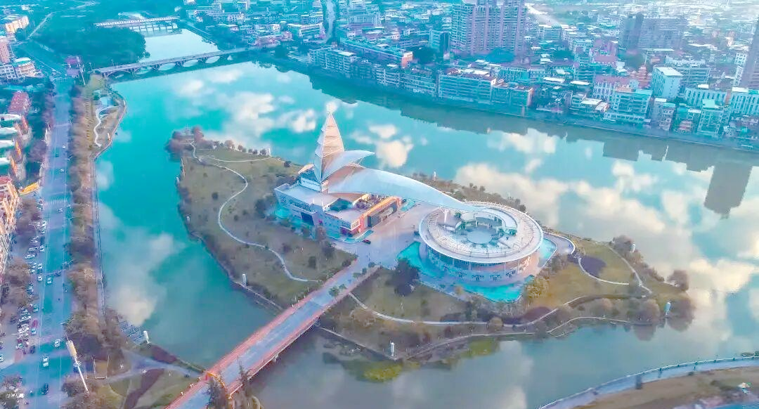 南靖湖心岛:生态绿洲与人与自然的和谐共生