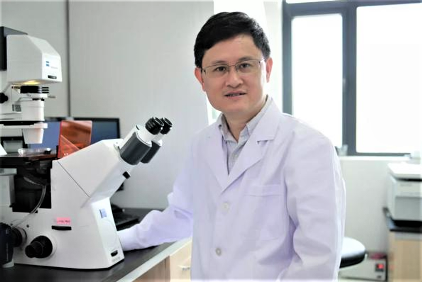 饶毅校长vs舒红兵:同样都在北大教过书,如今两人的成就拉开差距