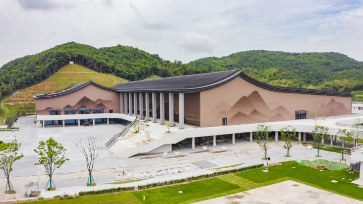 以富阳人视角探访"中国风"亚运场馆——银湖体育中心,富阳文化新地标