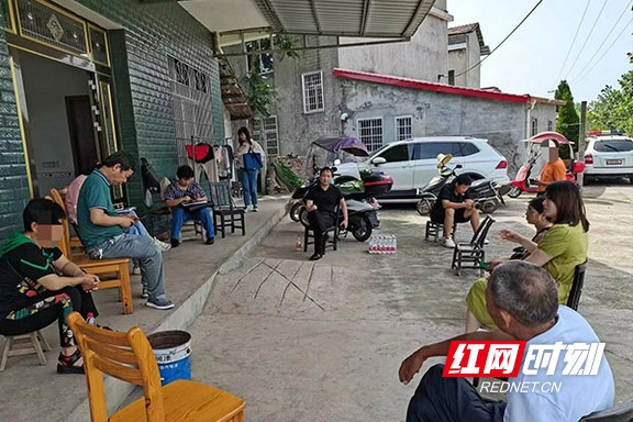 南县:耄耋老人赡养遇难题 上门调解解民忧