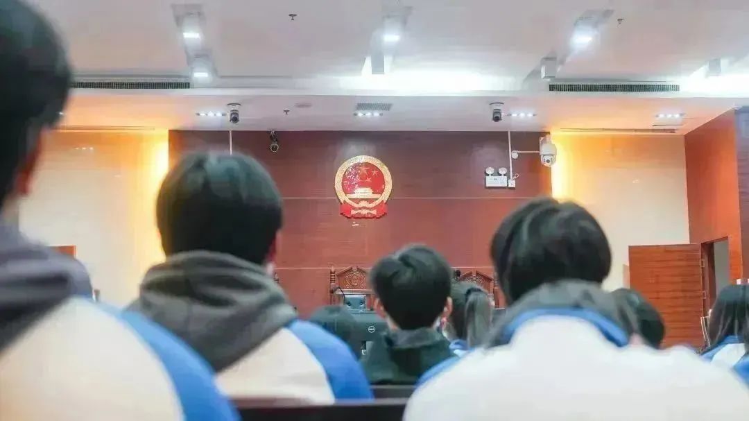 莆法进行时 | 秀屿法院组织华峰学院学生观摩庭审