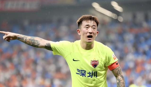 欠薪,6连败!中超深圳队主教练陈涛:主动辞职,不再担任主教练