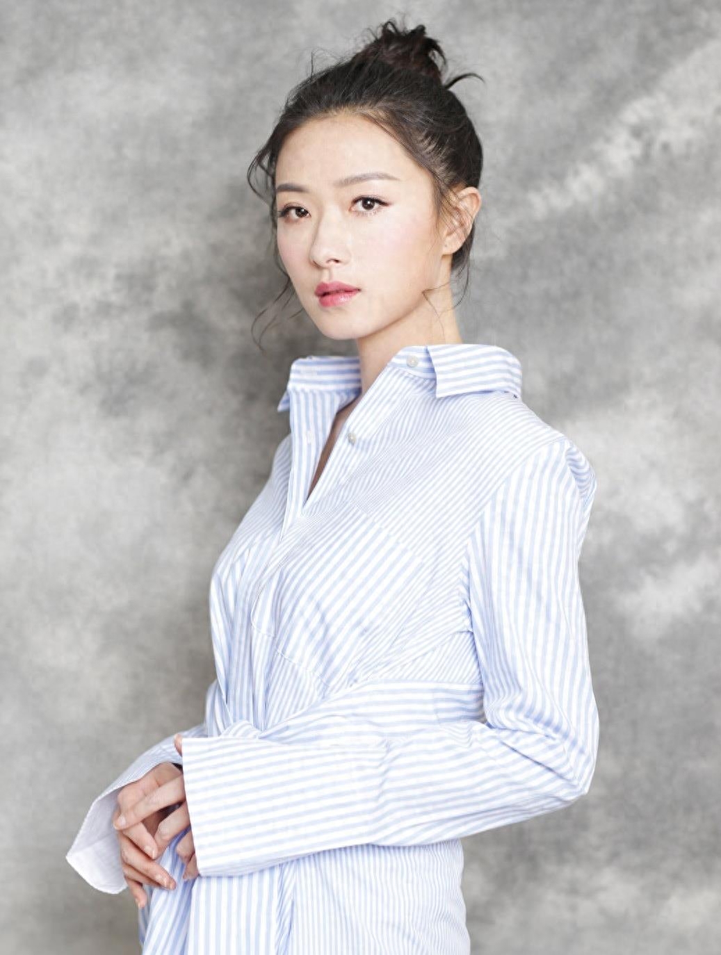 她是"最干净"女演员,曾7次拒绝导演潜规则,今49岁凭实力走红