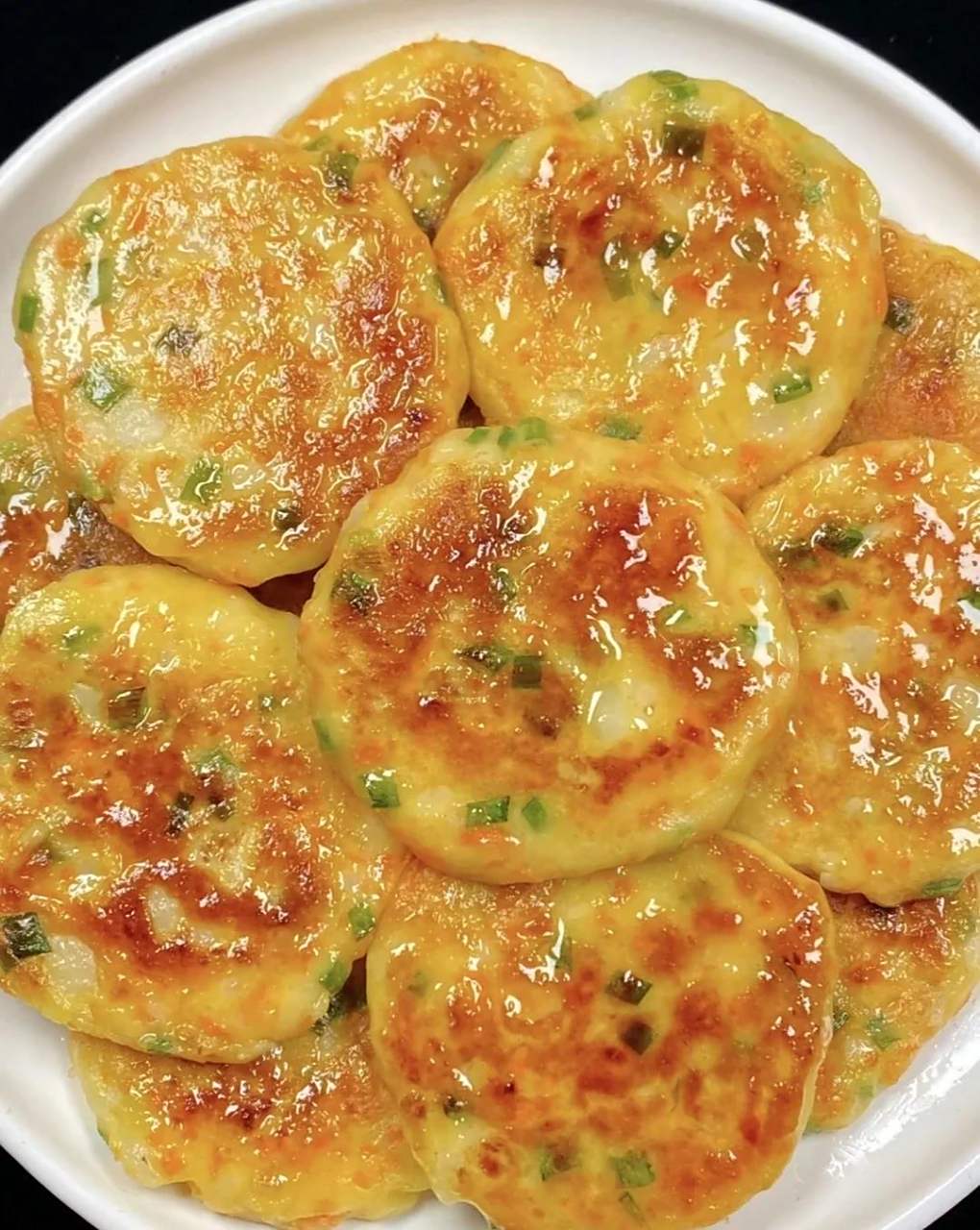 土豆饼这样做超好吃!外酥里嫩,软糯香甜,满口留香!