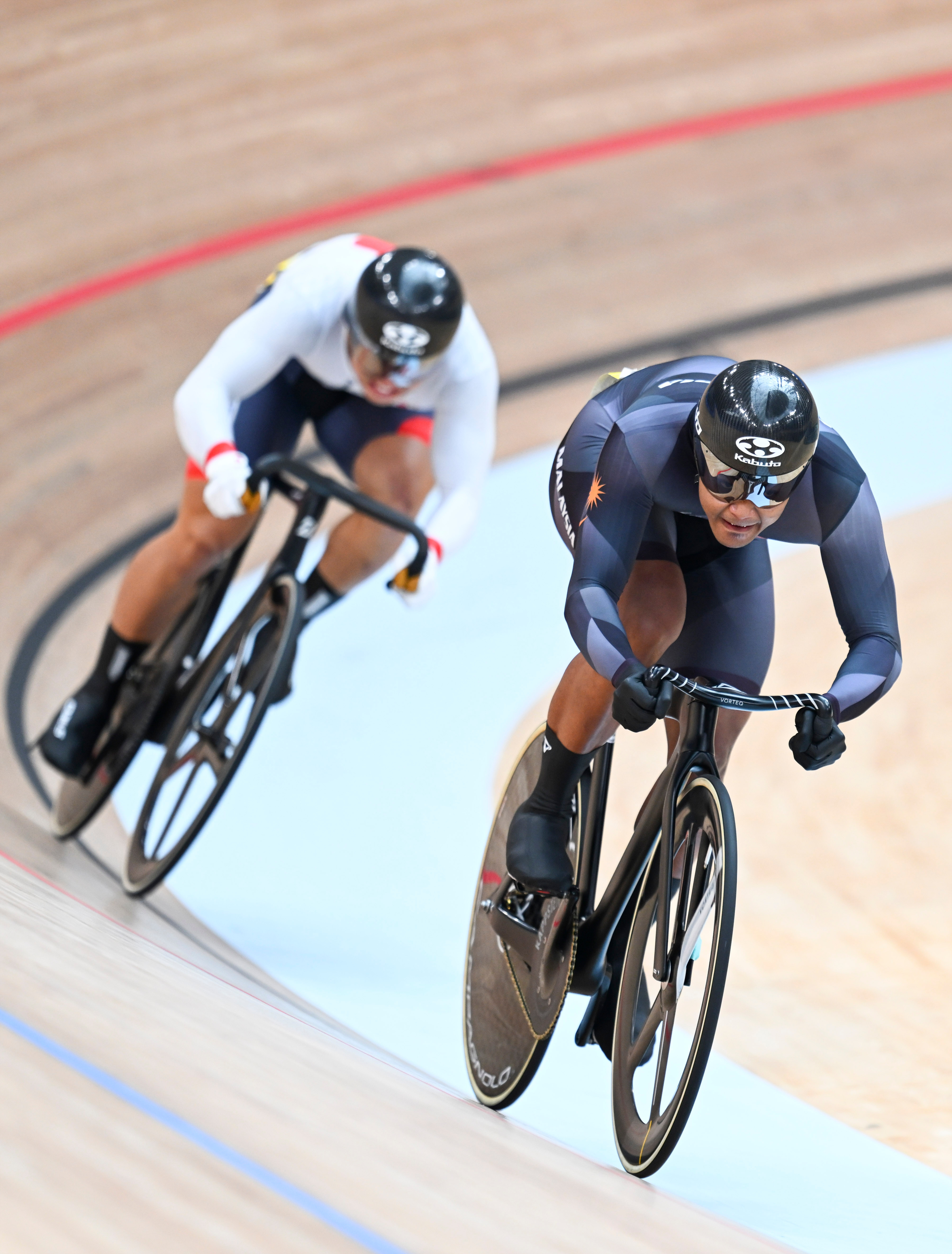 场地自行车——男子争先赛赛况(2)