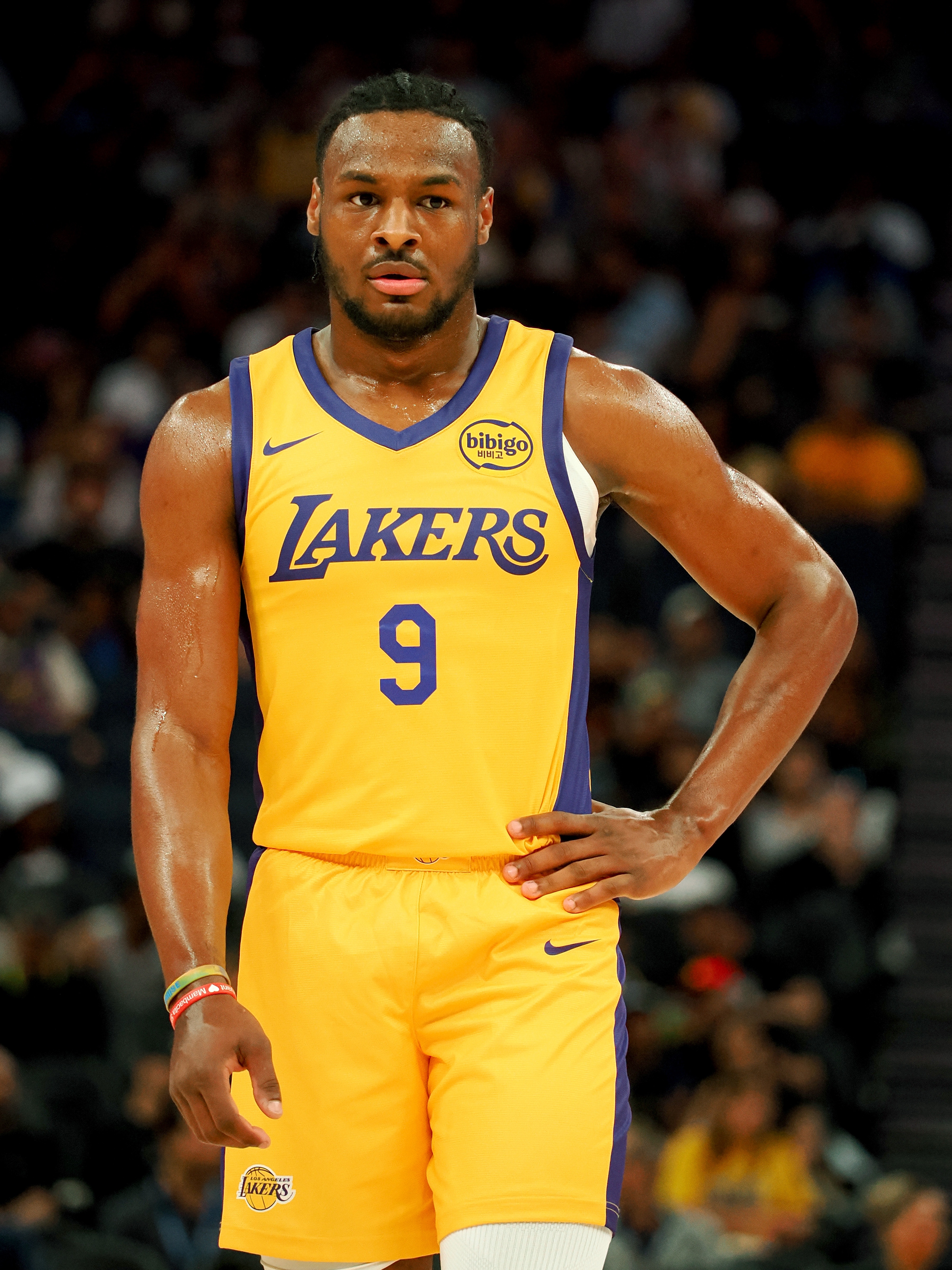 里奇-保罗:布朗尼不会去不给正式合同的球队 双向合同很难发展