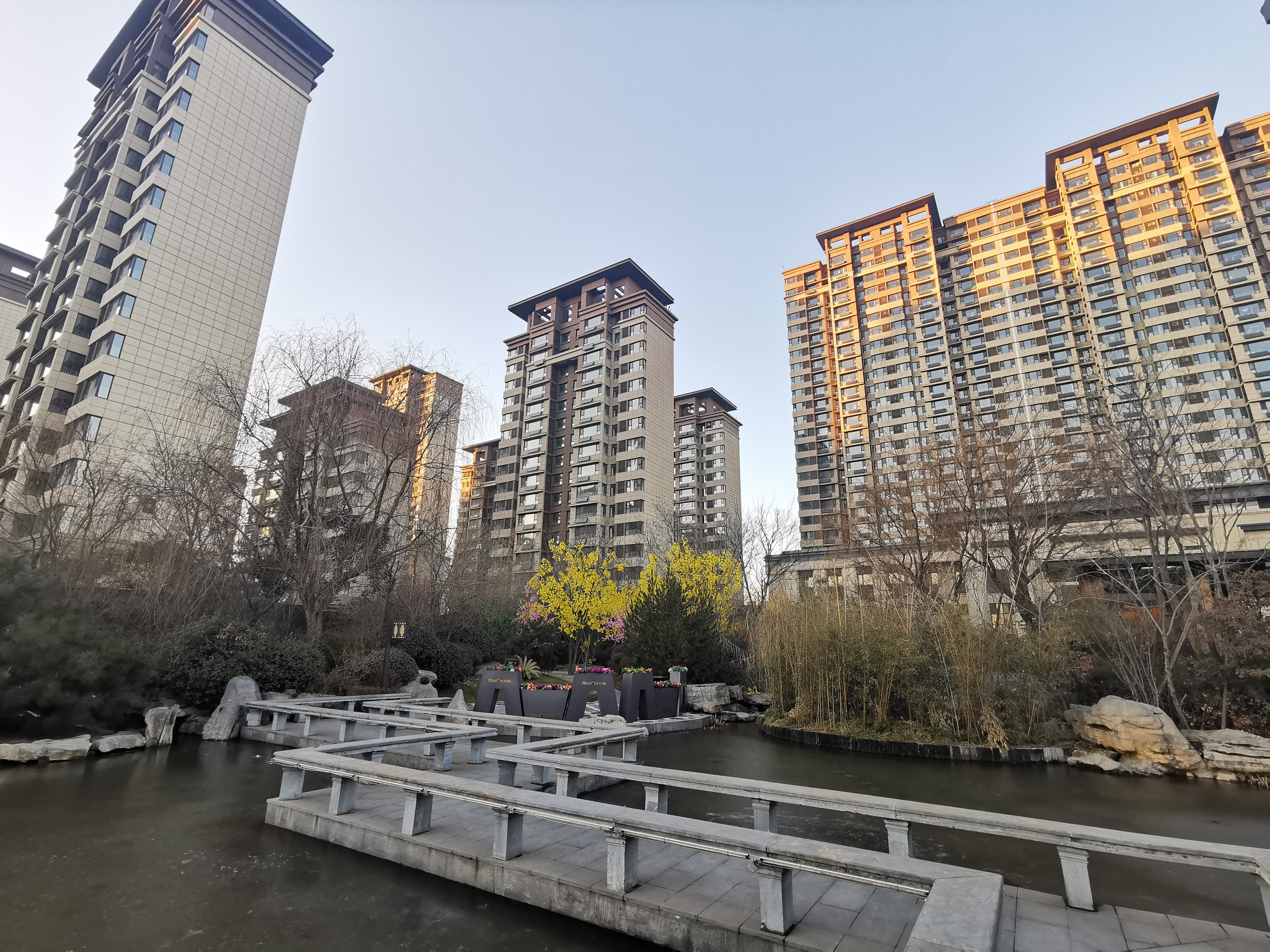 搭配小户型首付门槛较低丨荣盛华府楼盘测评