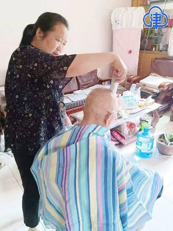 天津市道德模范马瑞平:13年如一日悉心照顾年迈叔叔