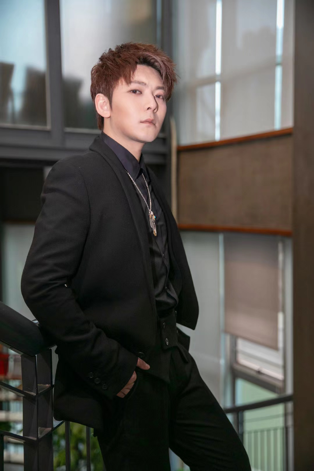 32岁陈翔近况曝光,出轨被扒,网友:早该封杀