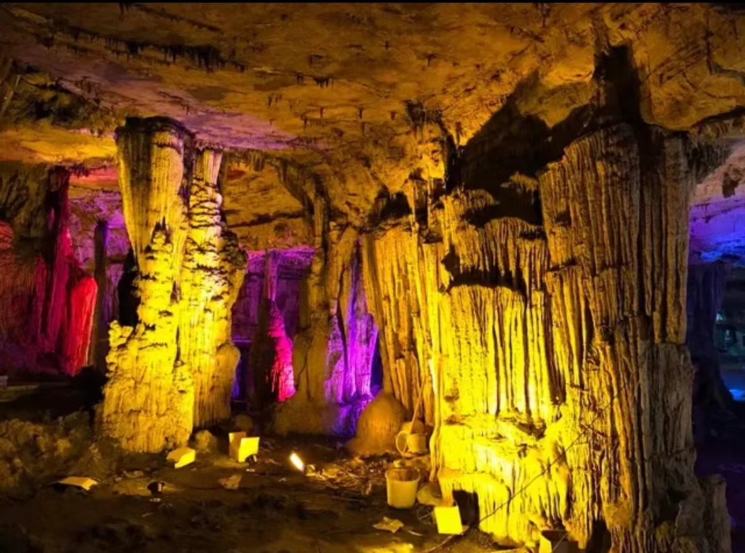北京溶洞 怀柔水泥假山假树溶洞施工厂家 昌平假山假树造景