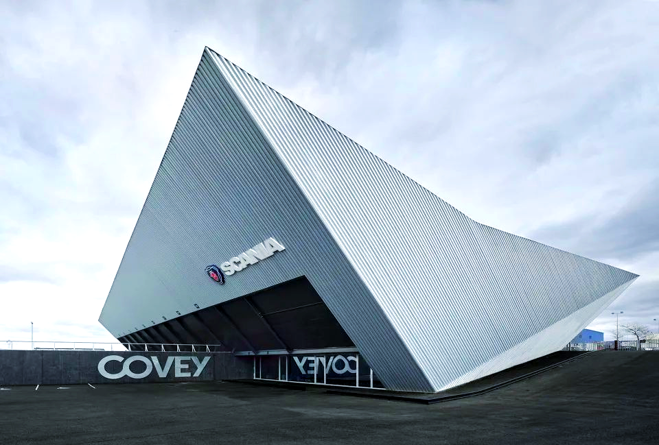 探索建筑中三角形造型的独特魅力