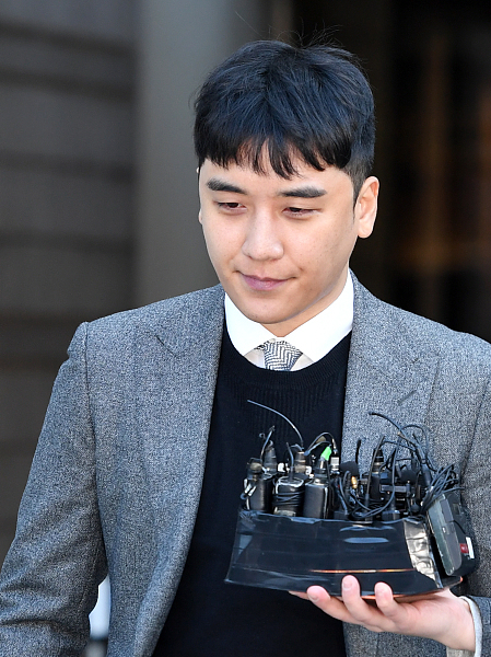 热搜!bigbang前成员胜利被判有期徒刑1年6个月