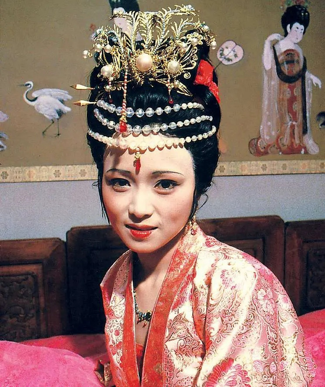 秦可卿命丧天香楼,死因成谜,其实有一个人早已知晓答案