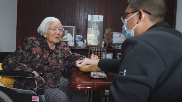 全国道德模范张舜华:孝老爱亲 自强精进