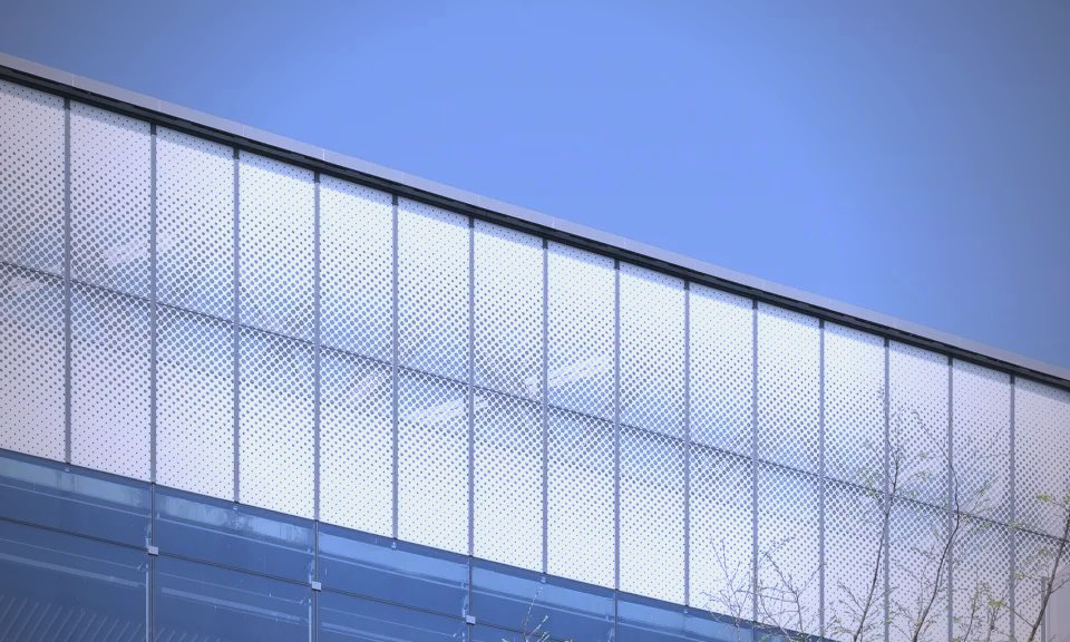 玻璃幕墙的多样化应用与未来趋势