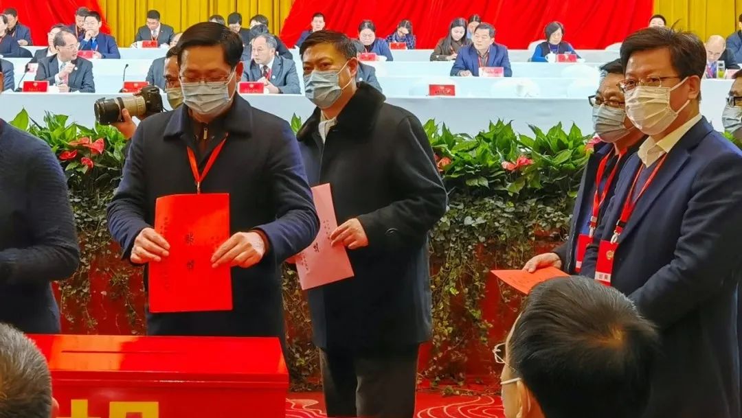 良友股份董事长陈志亮先生参加政协溧阳第十五届委员会第五次会议