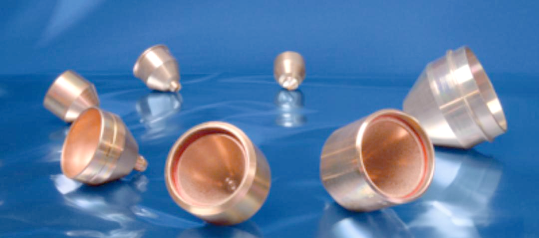 当导爆索燃烧时,它能轻松引爆射孔弹