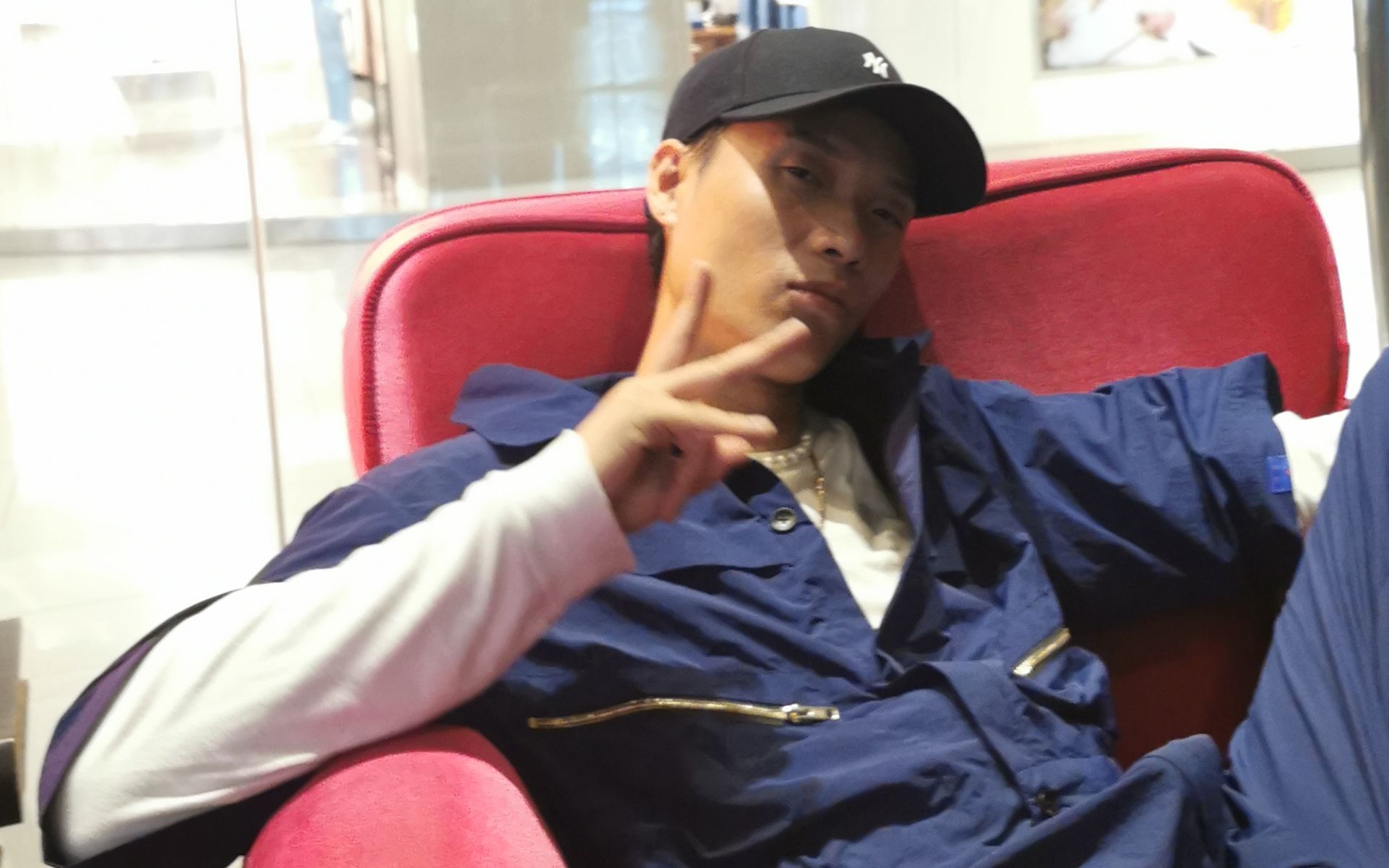 世界街舞locking之王肖杰:没人讨厌岂不是很没意思丨专访