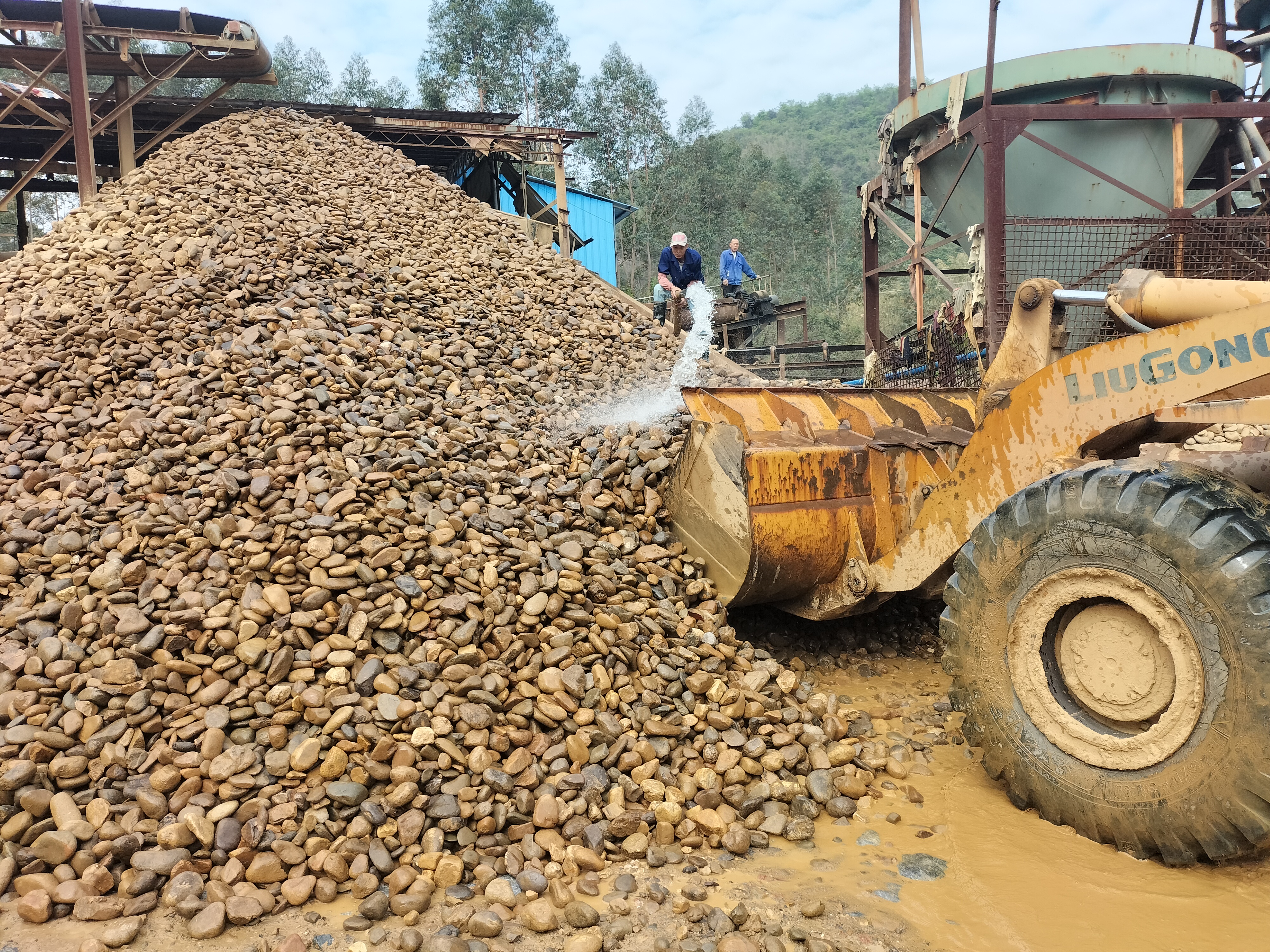 汕头鹅卵石厂家在哪里,汕头哪里有便宜的鹅卵石,普通鹅卵石批发