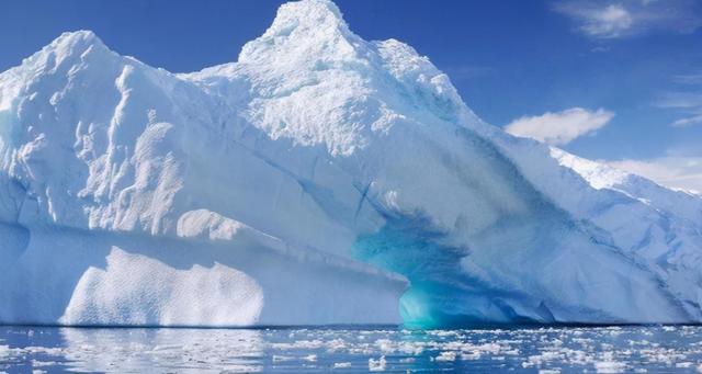 3年漂流1500公里,世界最大冰山已融化成块