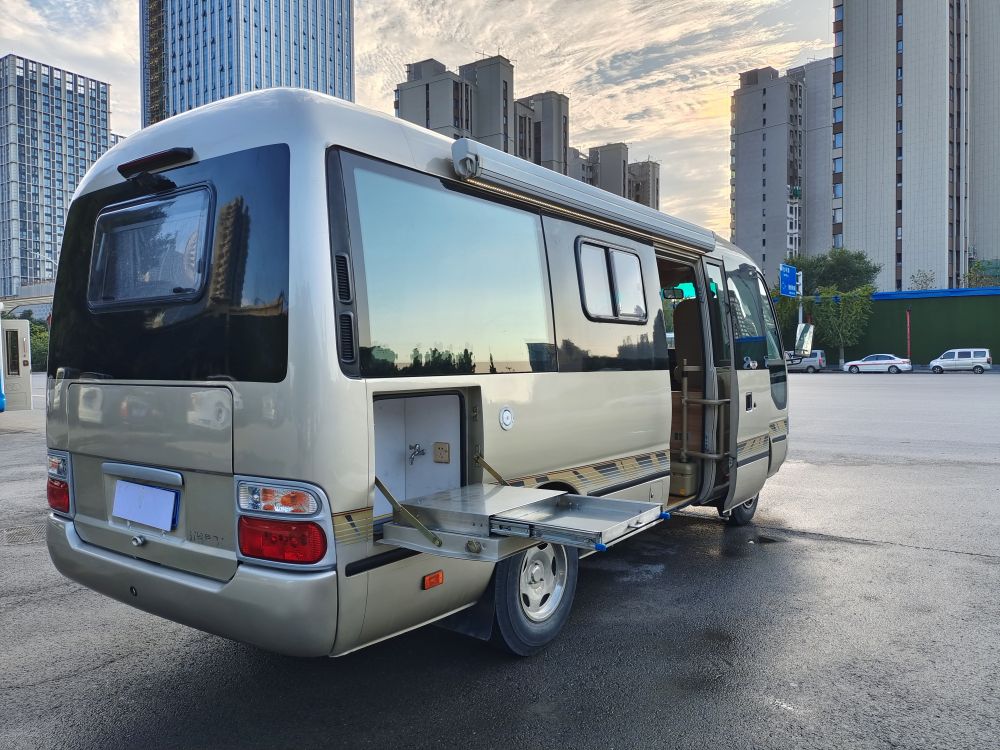 二手江铃考斯特b型房车,蓝牌c本即可驾驶,核载6人,2018年10月
