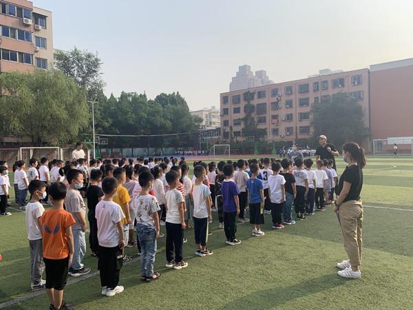 郑州金水区农科路小学缤纷入学课程铺就一年级新生的"晋级之路"