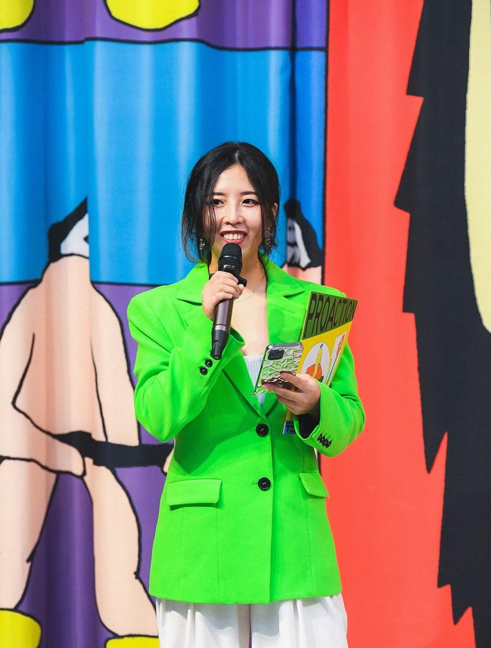 不,这个"行动派"王若晗其实不简单