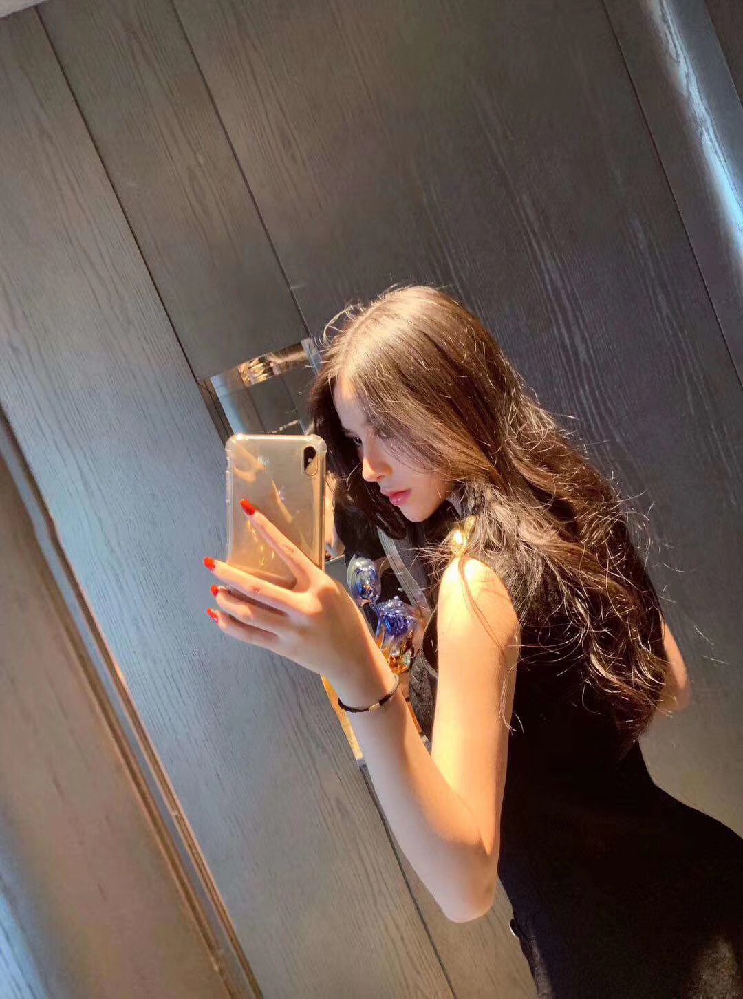 香格里拉普达措国家公园一珠海模特一预约相伴旅游风景