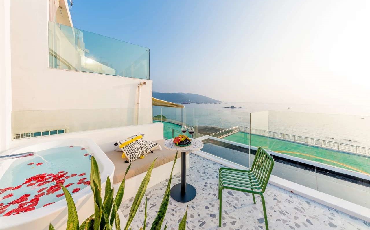 远离都市的喧嚣,走进深圳南澳海贝湾,如沐春风,舒适惬意